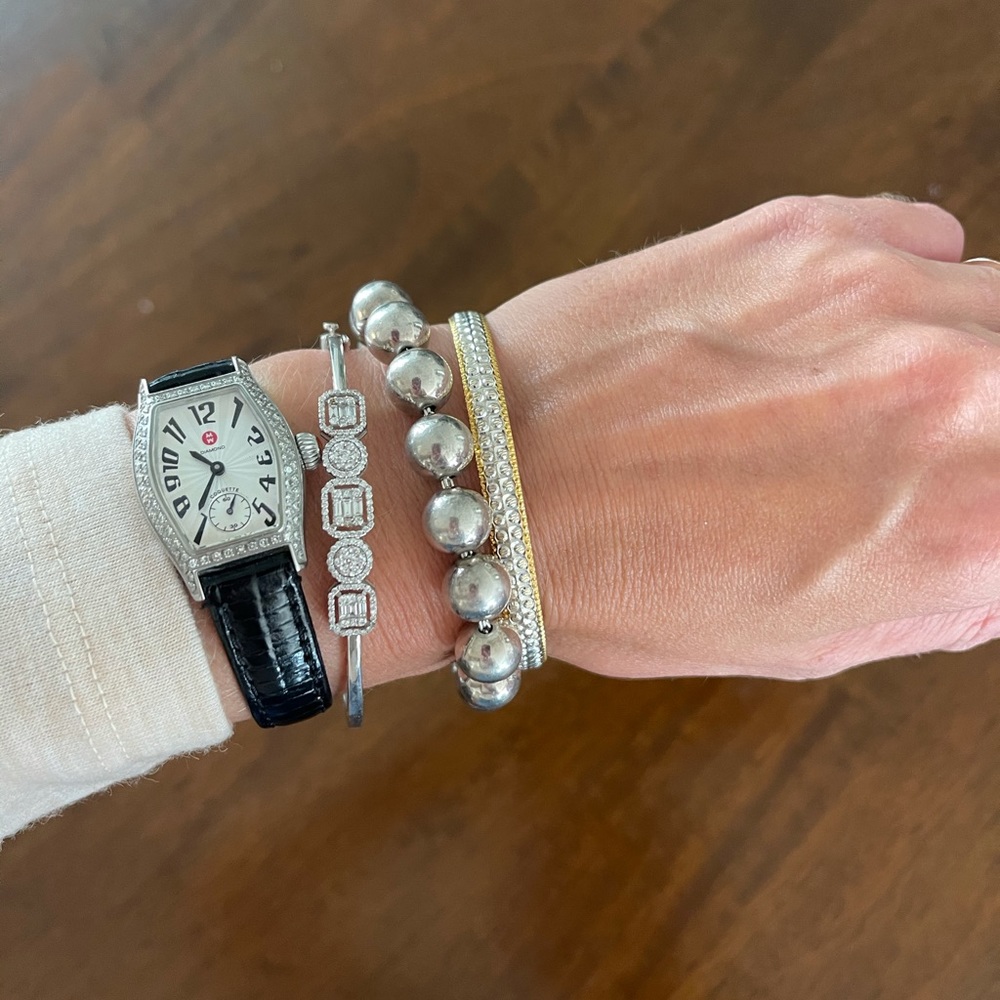 TIFFANY & CO. 10mm Sterling Silver Hardware Ball Bracelet - Picture 2 of 3
